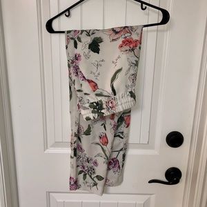 Ann Taylor flowy floral pants